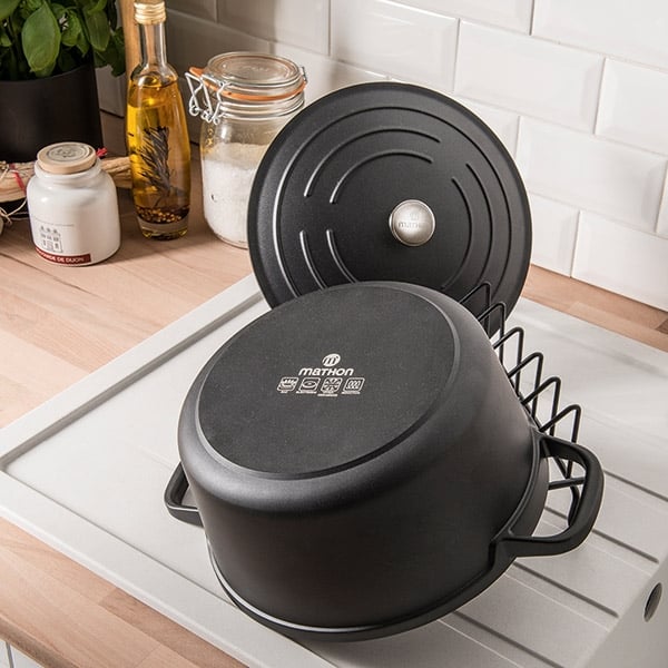 Cocotte légère ronde en fonte d