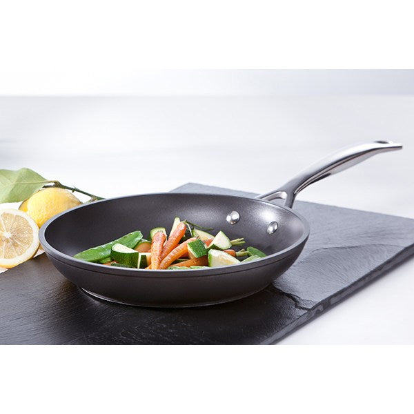 Sauteuse antiadhésive Les Forgées 30 cm Le Creuset - Mathon - 3