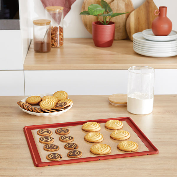 Lot tapis plaque de cuisson 39,7 x 29,5 cm et 4 petits bols inox de 10,5 à 17 cm Mathon - Mathon - 4