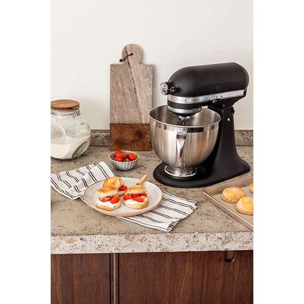 Robot pâtissier Artisan à tête inclinable 4,8 L 300 W noir truffe 5KSM175PSEBK Kitchenaid - Mathon - 3