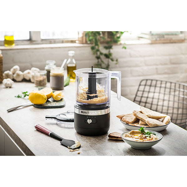 Hachoir électrique sans fil 2 vitesses 1,18 L noir réglisse 5KFCB519EBM Kitchenaid - Mathon - 3